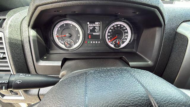 2024 Ram 1500 Classic Warlock Crew Cab 4x4 5'7" Box
