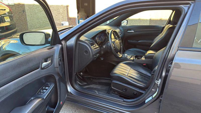 2016 Chrysler 300 300S