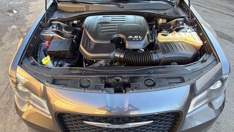 2016 Chrysler 300 300S