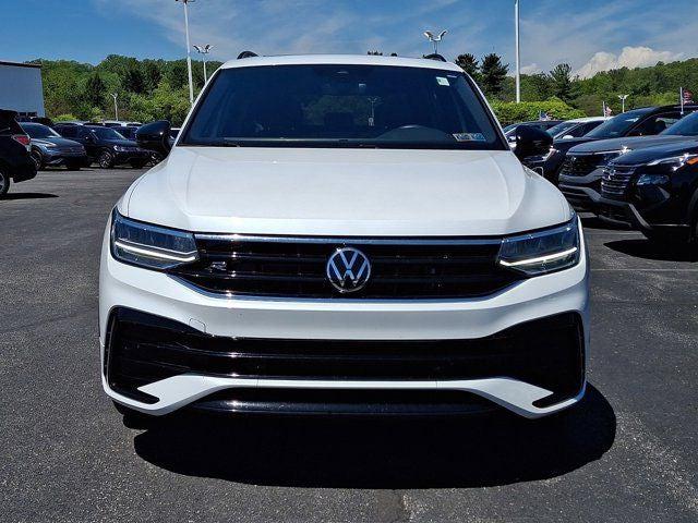 2023 Volkswagen Tiguan 2.0T SE R-Line Black 2023 Volkswagen Tiguan 2.0T SE R-Line Black