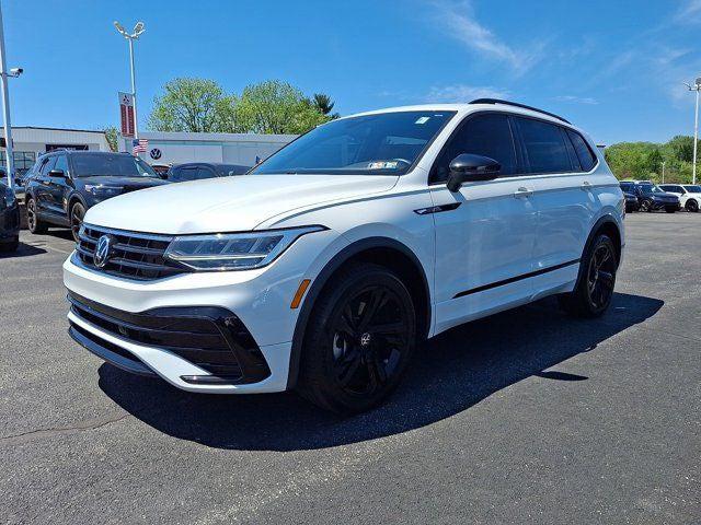2023 Volkswagen Tiguan 2.0T SE R-Line Black 2023 Volkswagen Tiguan 2.0T SE R-Line Black