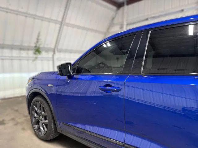 2022 Acura MDX w/A-Spec Package