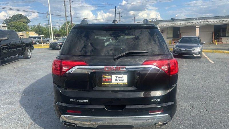 2019 GMC Acadia Denali