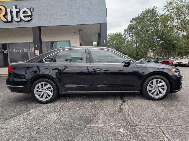 2018 Volkswagen Passat 2.0T SE