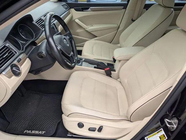 2018 Volkswagen Passat 2.0T SE