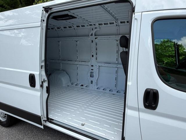 2026 Ram ProMaster Cargo Van Tradesman High Roof 159" WB w/Pass Seat