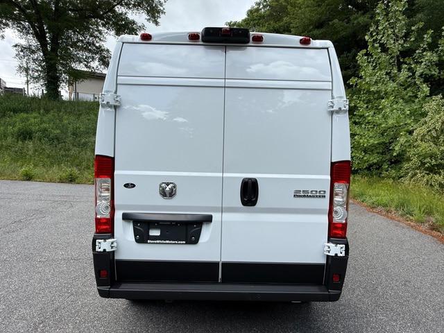 2026 Ram ProMaster Cargo Van Tradesman High Roof 159" WB w/Pass Seat