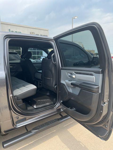 2021 Ram 1500 Big Horn Crew Cab 4x4 5'7" Box