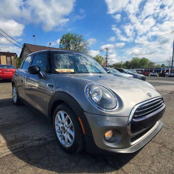 2019 MINI Hardtop Cooper