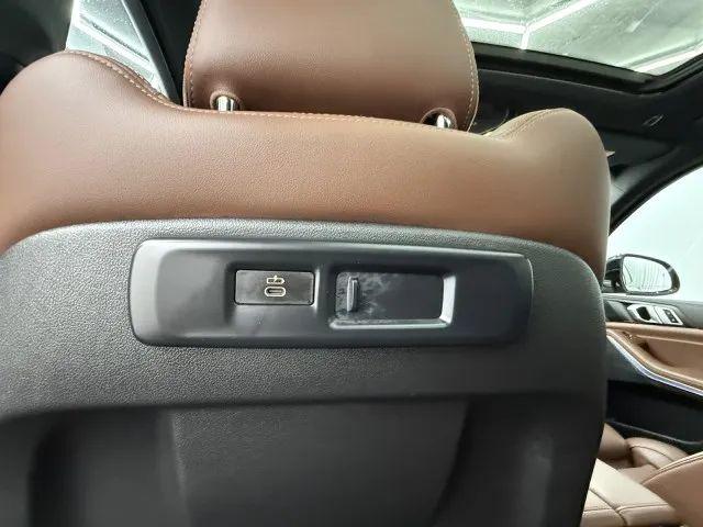 2023 BMW X5 sDrive40i