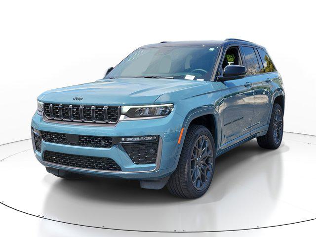 2026 Jeep Grand Cherokee Summit 4x4