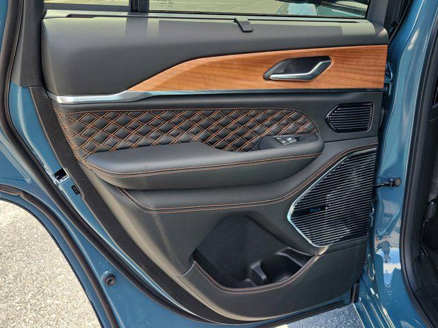 2026 Jeep Grand Cherokee Summit 4x4