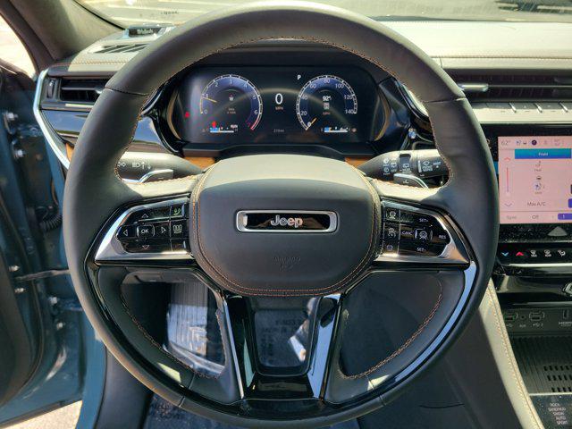 2026 Jeep Grand Cherokee Summit 4x4