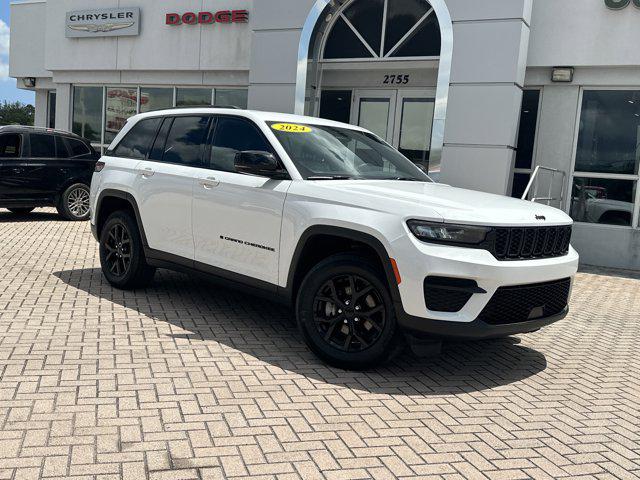 2024 Jeep Grand Cherokee Altitude 4x2
