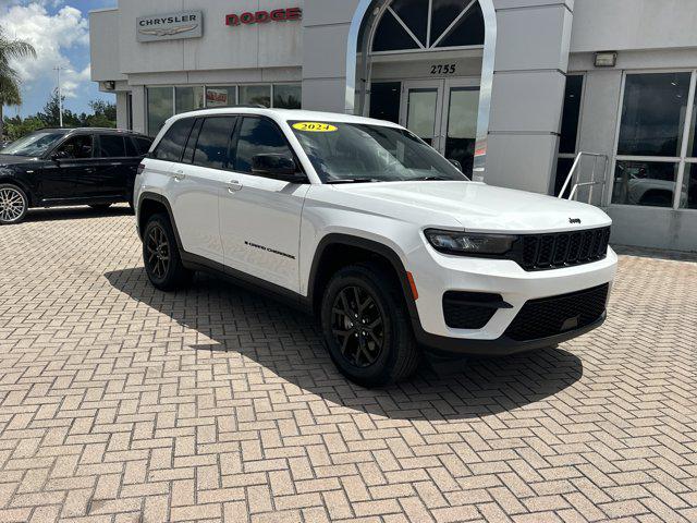 2024 Jeep Grand Cherokee Altitude 4x2
