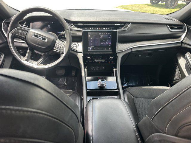 2024 Jeep Grand Cherokee Altitude 4x2