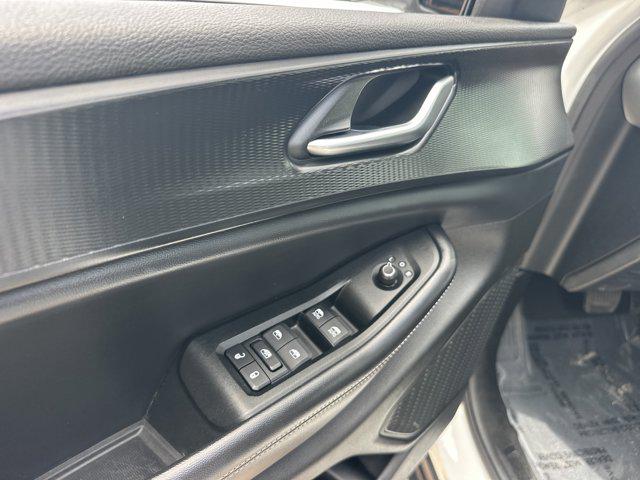 2024 Jeep Grand Cherokee Altitude 4x2