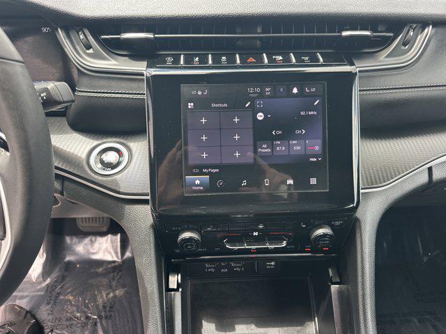 2024 Jeep Grand Cherokee Altitude 4x2