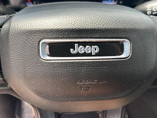 2024 Jeep Grand Cherokee Altitude 4x2