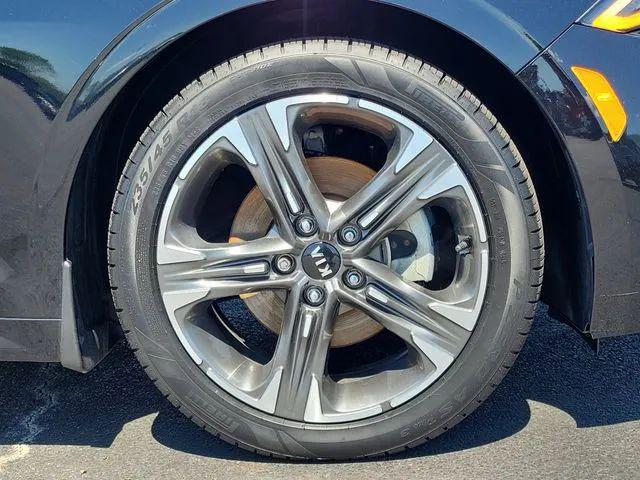 2021 Kia K5 EX