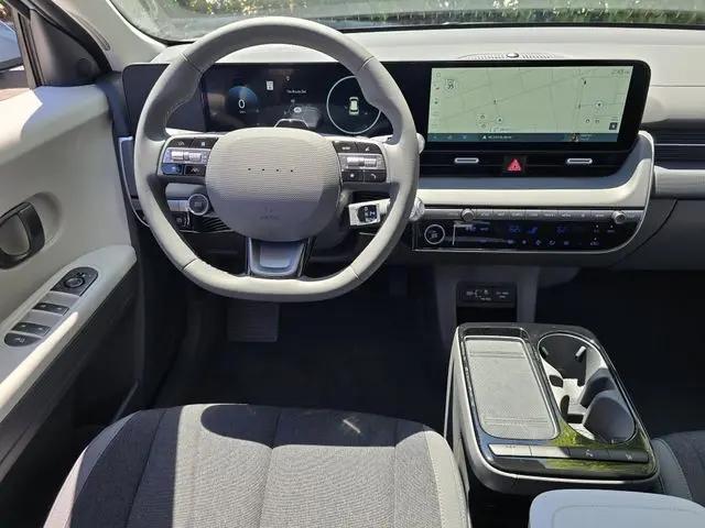 2026 Hyundai IONIQ 5 SE