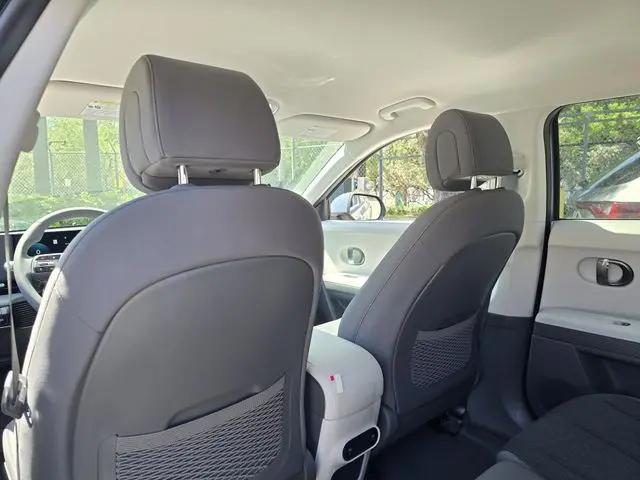 2026 Hyundai IONIQ 5 SE