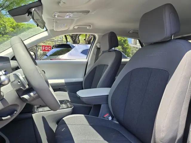 2026 Hyundai IONIQ 5 SE