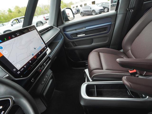 2025 Volkswagen ID. Buzz Pro S