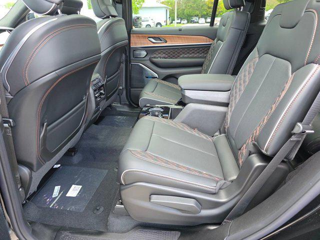 2026 Jeep Grand Cherokee L Summit 4x4