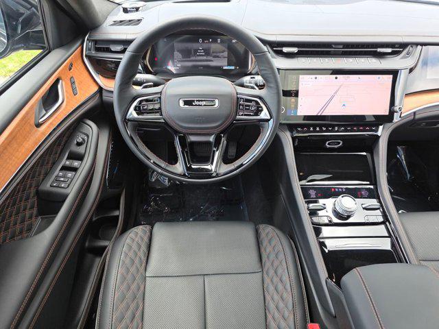 2026 Jeep Grand Cherokee L Summit 4x4