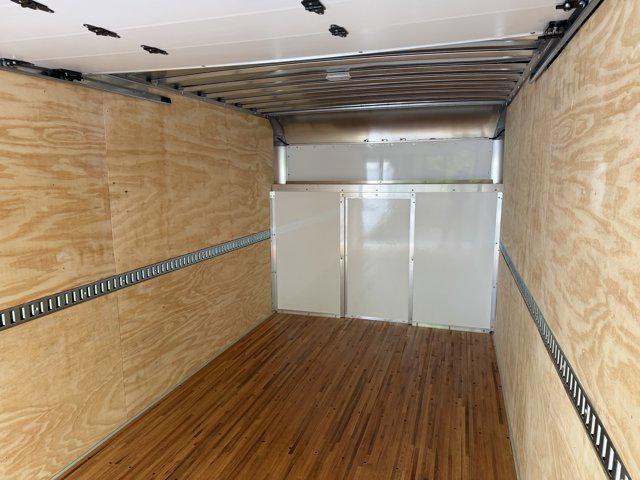 2027 Ford E-Series Cutaway Box Dry Freight