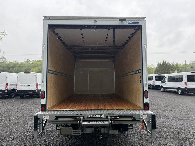 2027 Ford E-Series Cutaway Box Dry Freight