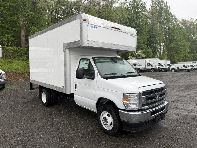 2027 Ford E-Series Cutaway E-350 DRW 158" WB