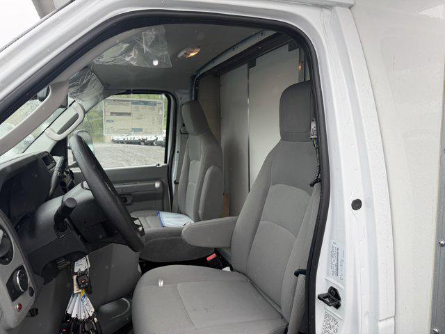 2027 Ford E-Series Cutaway E-350 DRW 158" WB