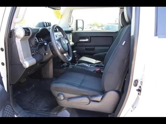2014 Toyota FJ Cruiser Base