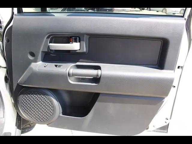 2014 Toyota FJ Cruiser Base