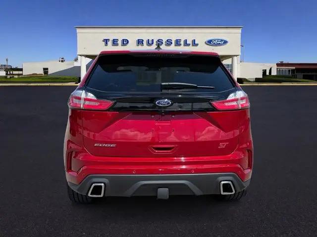 2020 Ford Edge ST