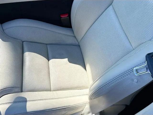2018 Volvo XC60 T8 Inscription