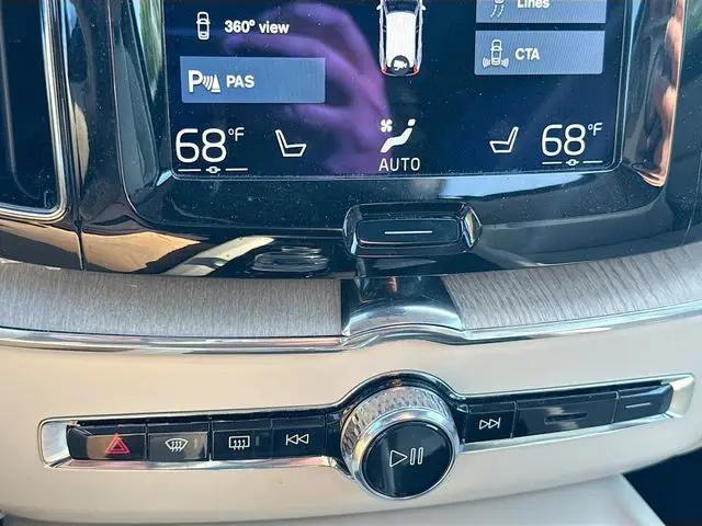 2018 Volvo XC60 T8 Inscription