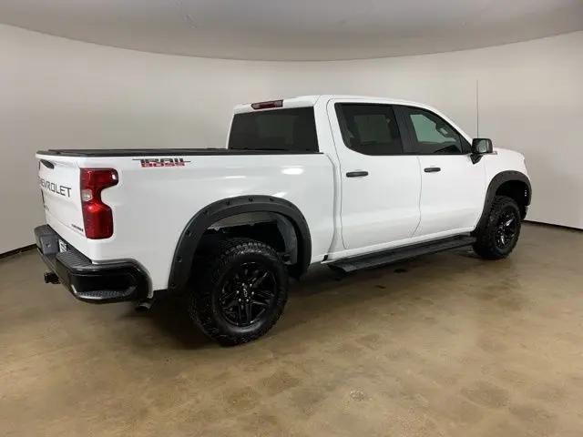 2025 Chevrolet Silverado 1500 4WD Crew Cab Short Bed Custom Trail Boss