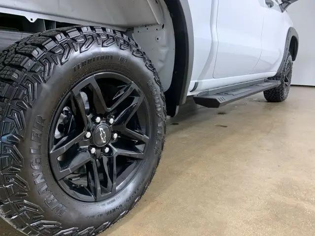 2025 Chevrolet Silverado 1500 4WD Crew Cab Short Bed Custom Trail Boss
