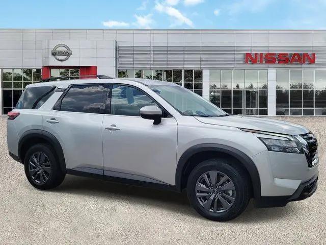 2025 Nissan Pathfinder SV FWD