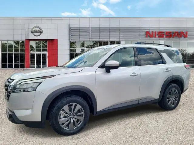 2025 Nissan Pathfinder SV FWD