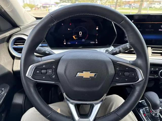 2024 Chevrolet Trax FWD LT