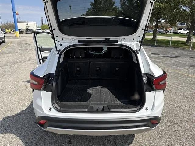2024 Chevrolet Trax FWD LT