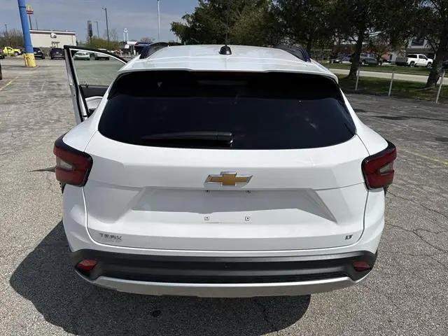 2024 Chevrolet Trax FWD LT