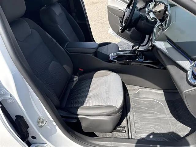 2024 Chevrolet Trax FWD LT