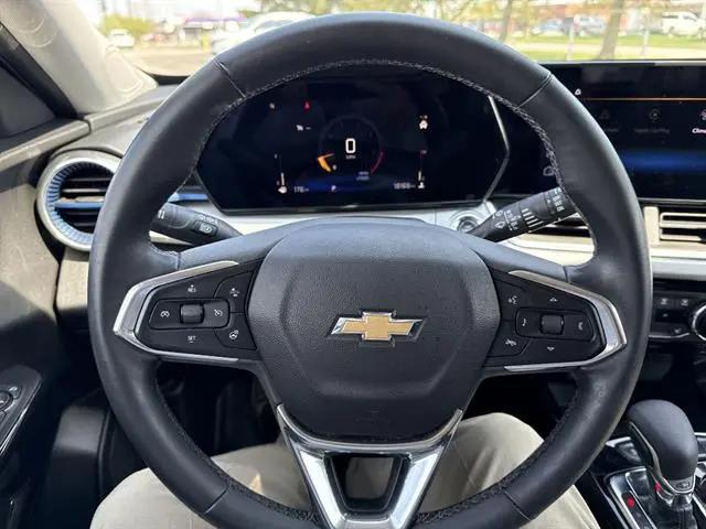 2024 Chevrolet Trax FWD LT