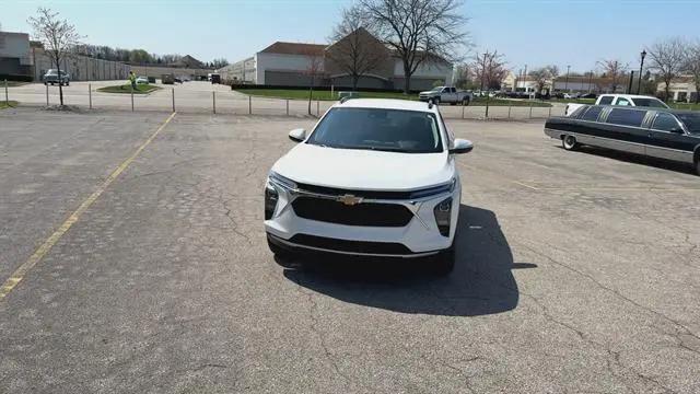 2024 Chevrolet Trax FWD LT
