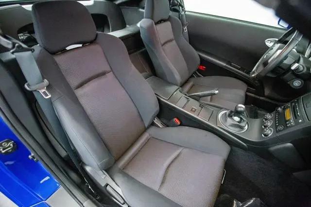 2005 Nissan 350Z Base
